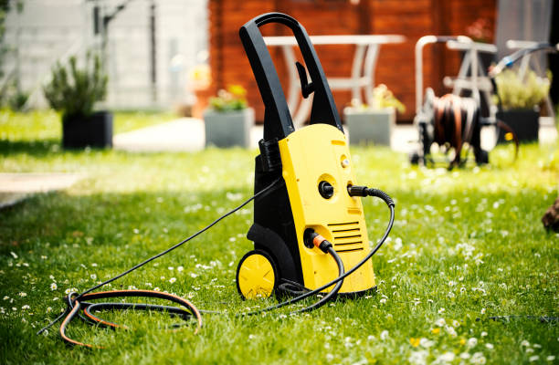 Best Gutter Cleaning and Brightening in Mountain Home, AR